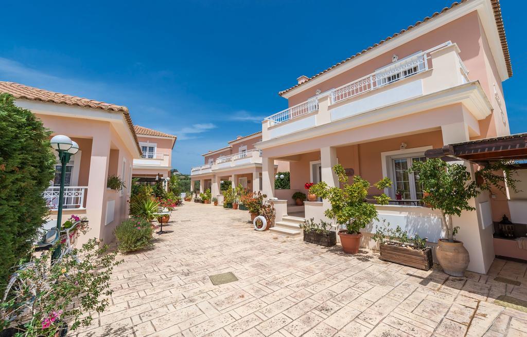 Lorenzo Villas With Private Pool, 200M From The Beach, By Zantewize Λιθακιά Εξωτερικό φωτογραφία