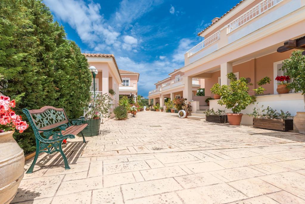 Lorenzo Villas With Private Pool, 200M From The Beach, By Zantewize Λιθακιά Εξωτερικό φωτογραφία